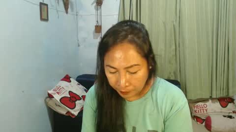 Snapshot of doyouwantme143 chatting on September 23, 1:27 pm doyouwantme143 online show from September 23, 1:27 pm