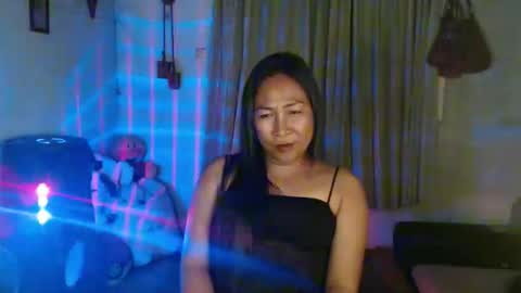 doyouwantme143 online show from February 7, 3:59 pm