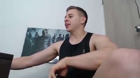 draco_boy2000 online show from June 11, 12:32 am
