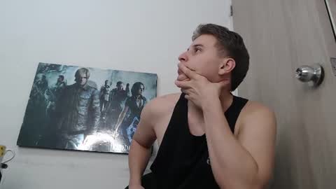draco_boy2000 online show from August 1, 1:18 am