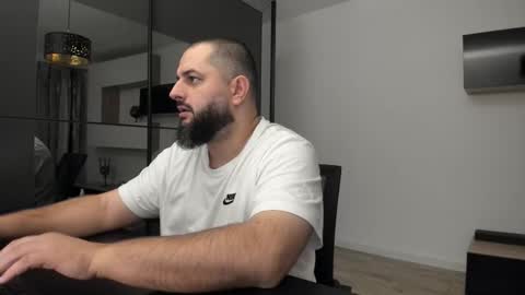 DravenPeak online show from October 23, 4:41 pm