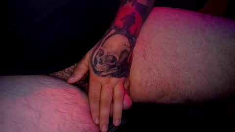 Snapshot of drdickforfun chatting on December 10, 2:27 am drdickforfun online show from December 10, 2:27 am