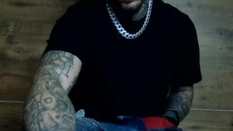 Dreadedted online show from January 7, 8:30 am