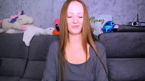 Snapshot of dreamesoul chatting on October 1, 4:11 am dreamesoul online show from October 1, 4:11 am