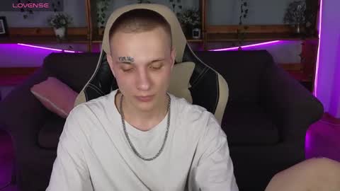 im Kai ntmu online show from April 21, 3:13 am