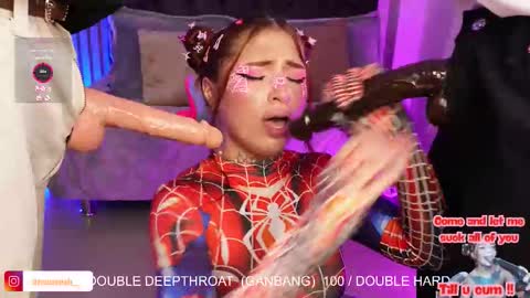 dreamleah_ online show from November 24, 6:23 am