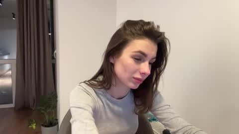 ANNIKA online show from February 19, 8:30 pm