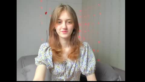 dreamy_pollyyy online show from April 19, 4:19 pm