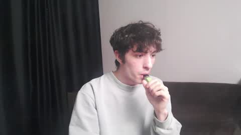 Air online show from April 21, 12:03 am