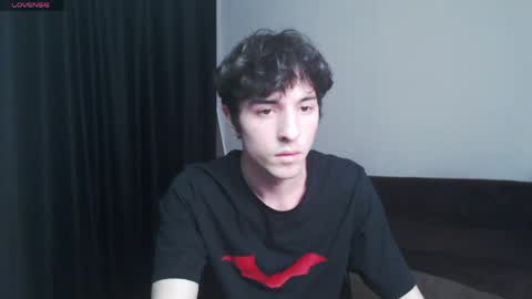 Air online show from April 12, 7:29 pm