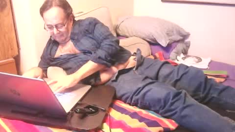 Dr. Feelgood online show from February 17, 4:09 am