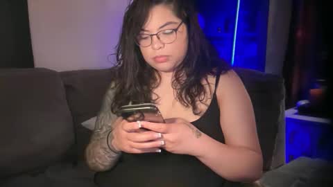 Drizzypeach602 online show from April 17, 3:42 am