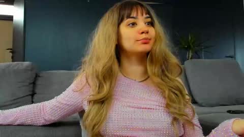 DrMommyGee online show from December 15, 12:23 pm