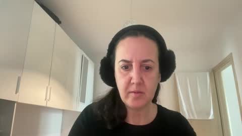 Dr. Resa online show from February 2, 10:33 am