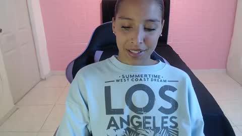 dulce1609 online show from December 18, 9:43 pm