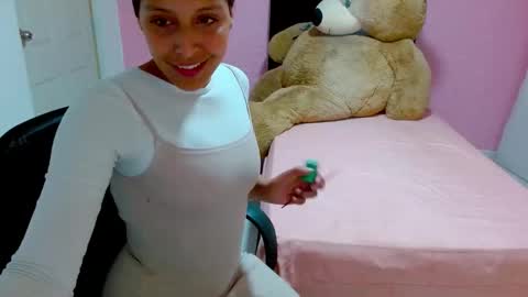 dulce1609 online show from February 21, 11:54 pm