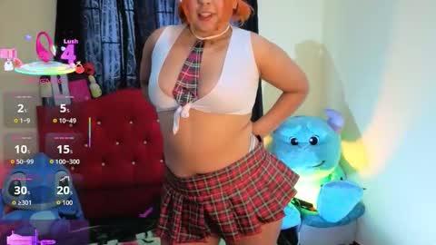 Snapshot of dulce_celeste15 chatting on October 18, 4:22 pm C E L E S T E online show from October 18, 4:22 pm