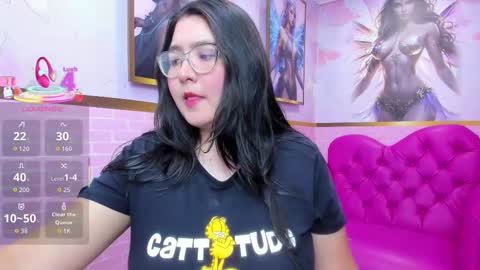 Dulce  online show from November 14, 12:07 pm