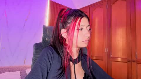 Dulce online show from April 11, 7:56 am