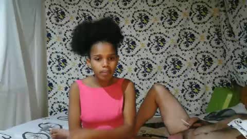Snapshot of duochocolat chatting on October 2, 8:40 pm Flo  aiyah online show from October 2, 8:40 pm