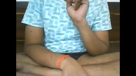 Snapshot of dusky_aarav chatting on October 12, 1:59 pm Aarav Tiwari online show from October 12, 1:59 pm