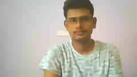 Aarav Tiwari online show from June 28, 5:47 am