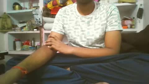 Aarav Tiwari online show from November 23, 10:57 am