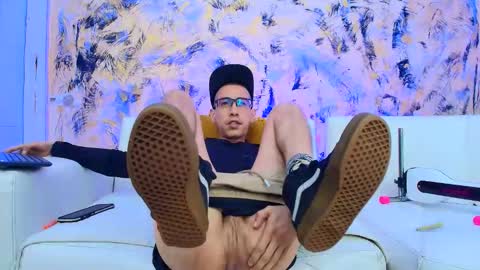 Dustin Dollin online show from November 24, 5:22 pm