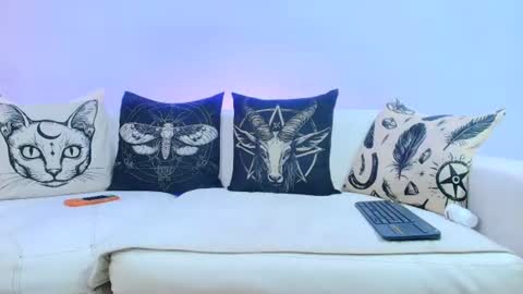 Dustin Dollin online show from July 21, 6:21 pm