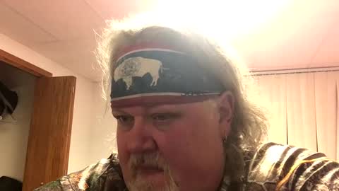 Dusty online show from December 8, 12:35 am