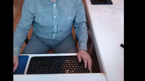 dutchpornking2 online show from March 30, 11:21 am