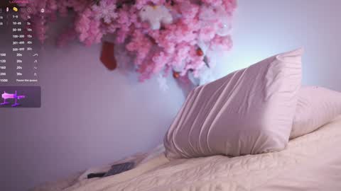 Snapshot of dwayne_xx chatting on December 19, 10:00 pm Dwayne xx online show from December 19, 10:00 pm