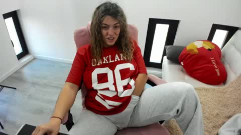 dayana online show from April 16, 4:12 am