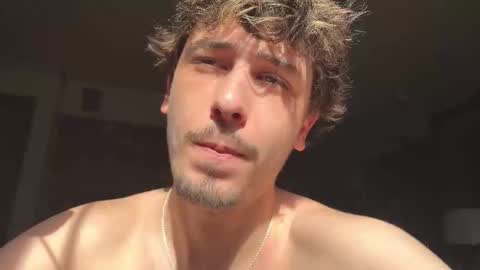 Dylan Daniel 7.8 online show from November 18, 5:27 pm