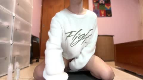 dylannewell online show from March 29, 7:10 am