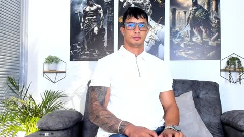 Dylan Rivera online show from January 18, 3:09 am