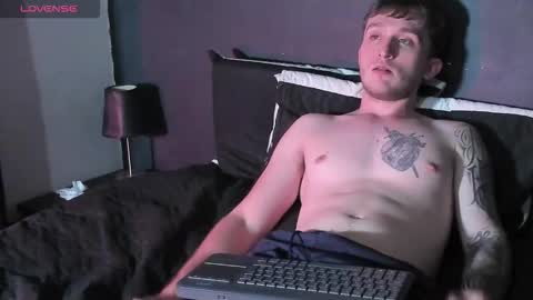 ---DYLAN--- online show from December 16, 2:19 am