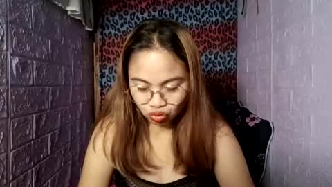 dynaq online show from February 15, 9:15 pm