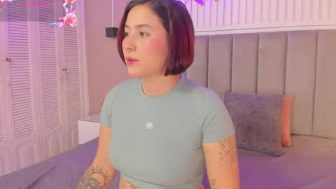 Snapshot of dyvis_22 chatting on March 11, 11:12 am Juana online show from March 11, 11:12 am