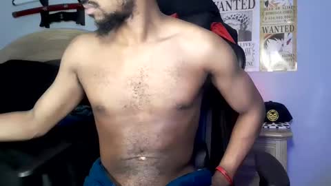 TWITTER   INSTAGRAM    easybreezy20   ONLINE 1230 AM TO 7AM online show from October 18, 7:34 am