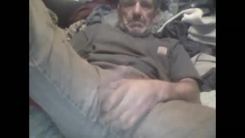 Snapshot of easye4015 chatting on September 13, 1:02 pm Easye online show from September 13, 1:02 pm