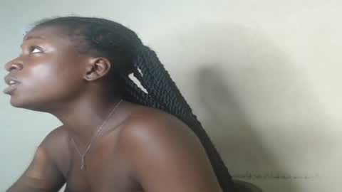 eatuupx online show from January 31, 10:31 am