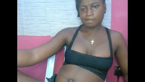 eatuupx online show from April 18, 1:07 am