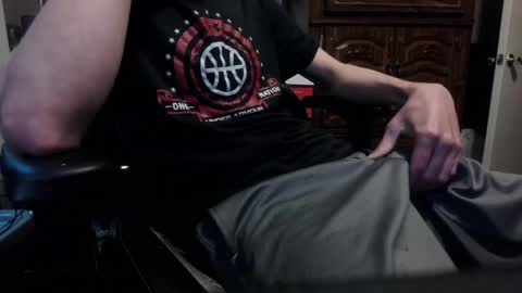 eazyduzit24 online show from April 22, 7:26 am