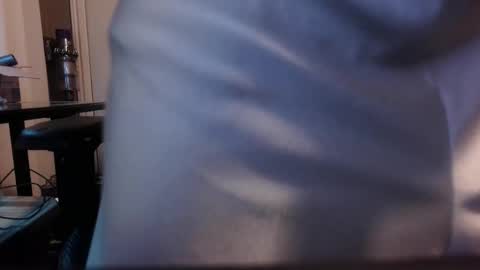 eazyduzit24 online show from April 17, 7:11 am