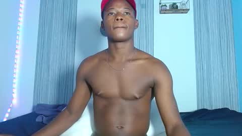 Chris Palaz  online show from November 1, 3:28 am