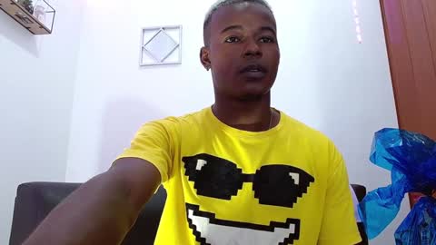 Chris Palaz  online show from December 18, 7:19 pm