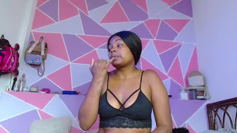 Alika Ashanti online show from November 5, 4:53 pm