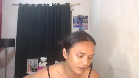 BEA DONT FORGET TO FOLLOW ME online show from February 26, 1:46 am