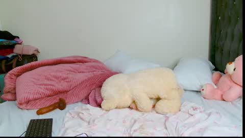 ebony_petitebody1 online show from October 5, 8:12 am